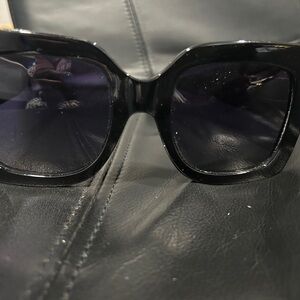 Stylle Black  sunglasses oversized blue Lens some wear please see pics